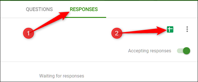 모든 응답이 포함 된 스프레드 시트를 설정하려면 "응답"탭을 클릭 한 다음 녹색 시트 아이콘을 클릭하십시오.